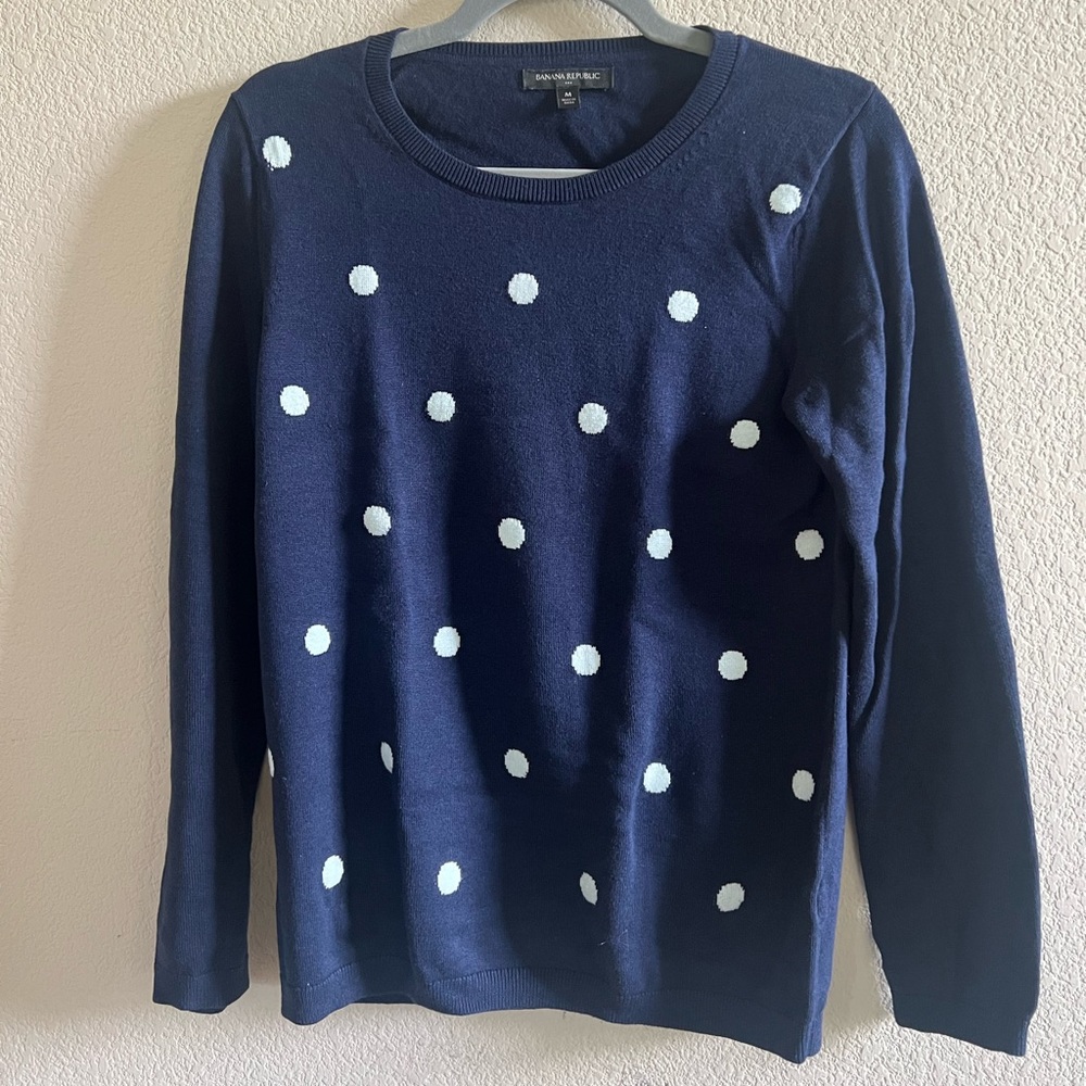 BR factory sweater - cute blue with white polka dots - size M